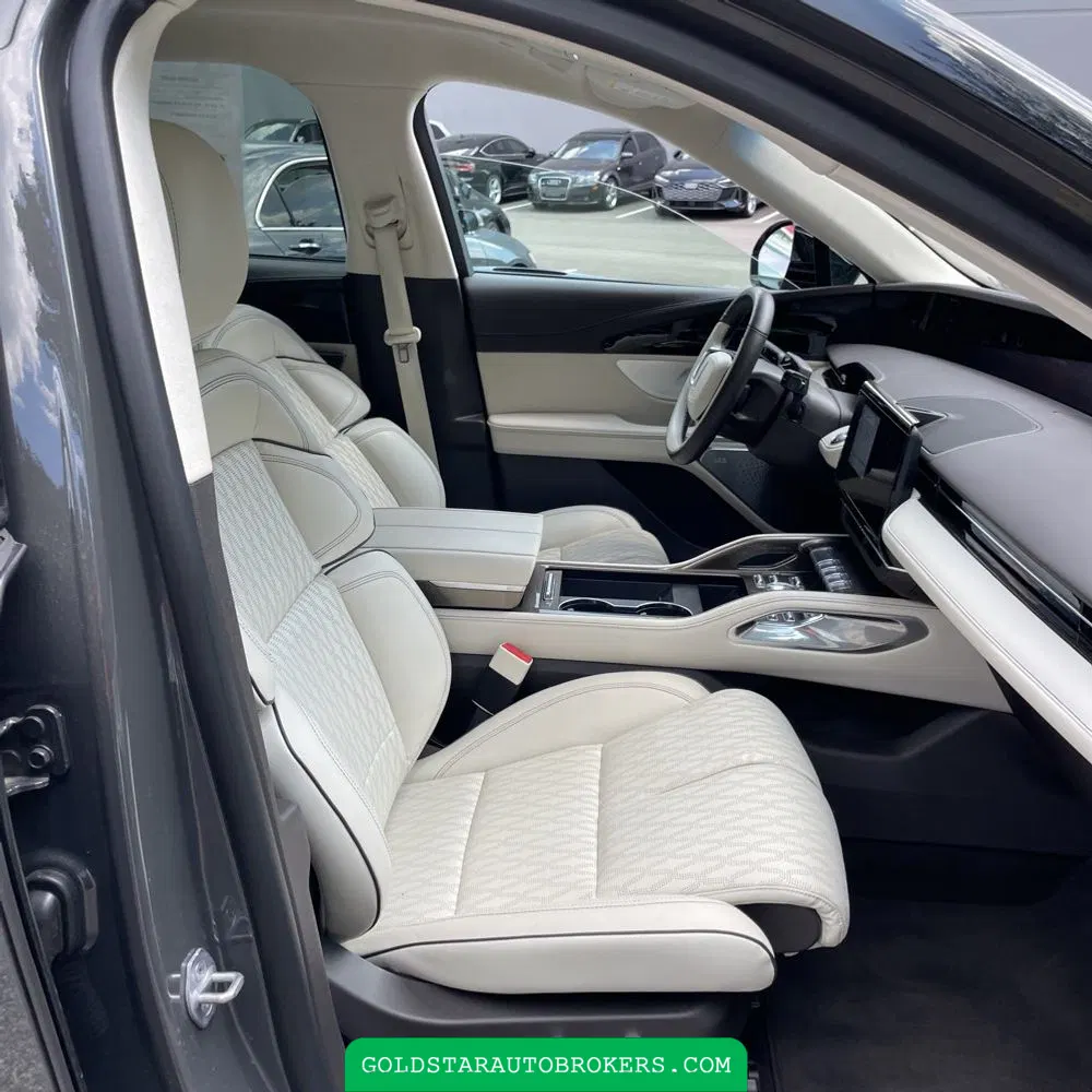 2024 Lincoln Nautilus Black Label