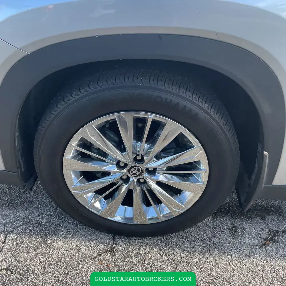 2024 Toyota Grand Highlander Platinum