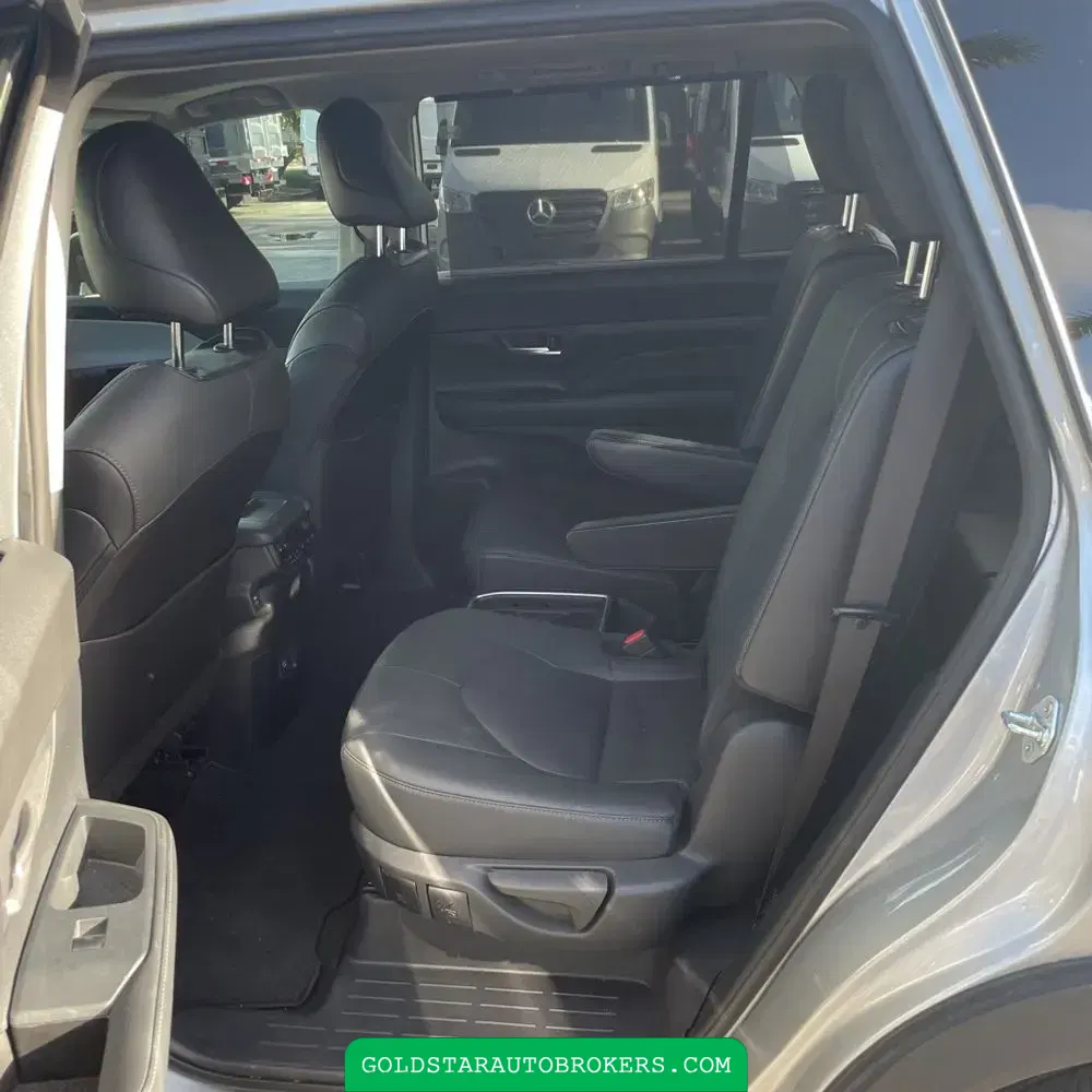 2024 Toyota Grand Highlander Platinum