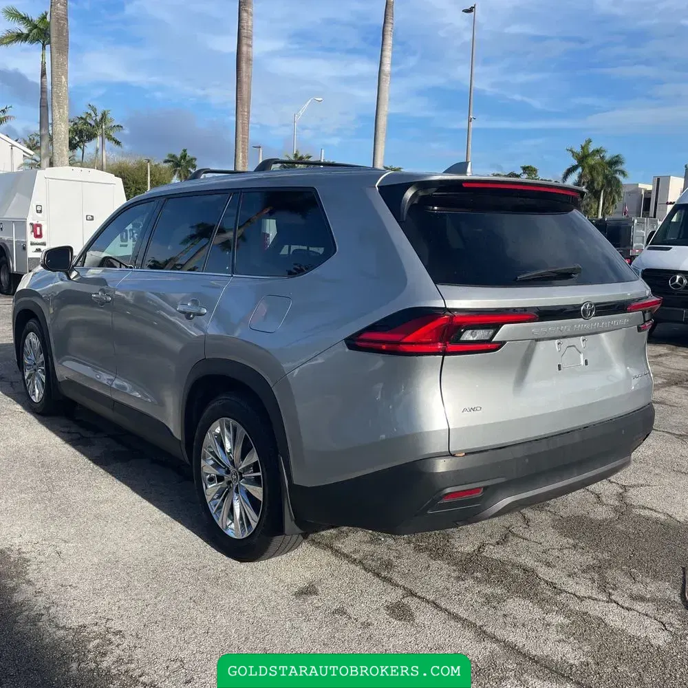 2024 Toyota Grand Highlander Platinum