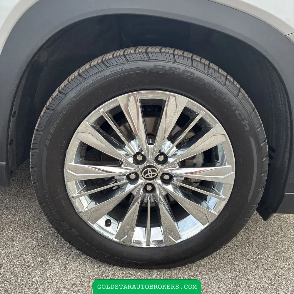 2024 Toyota Grand Highlander Platinum