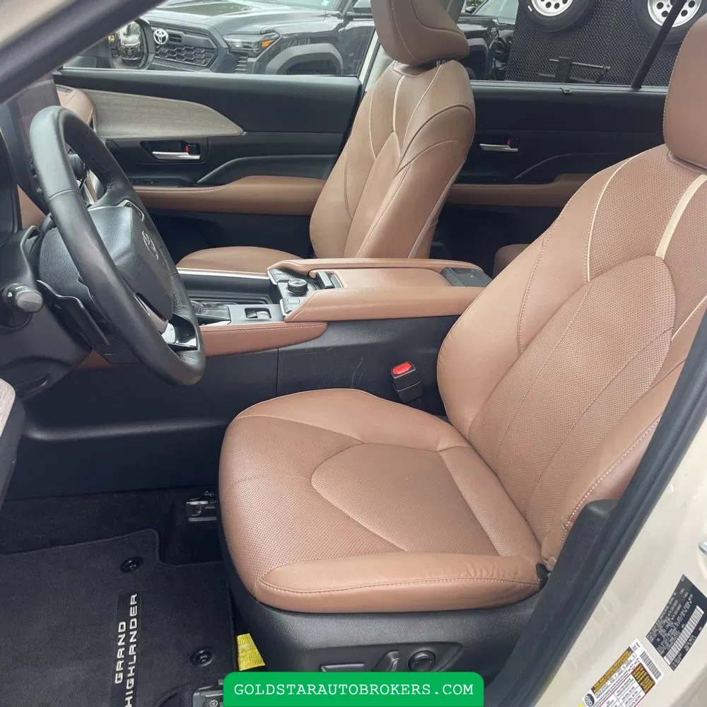 2024 Toyota Grand Highlander Platinum