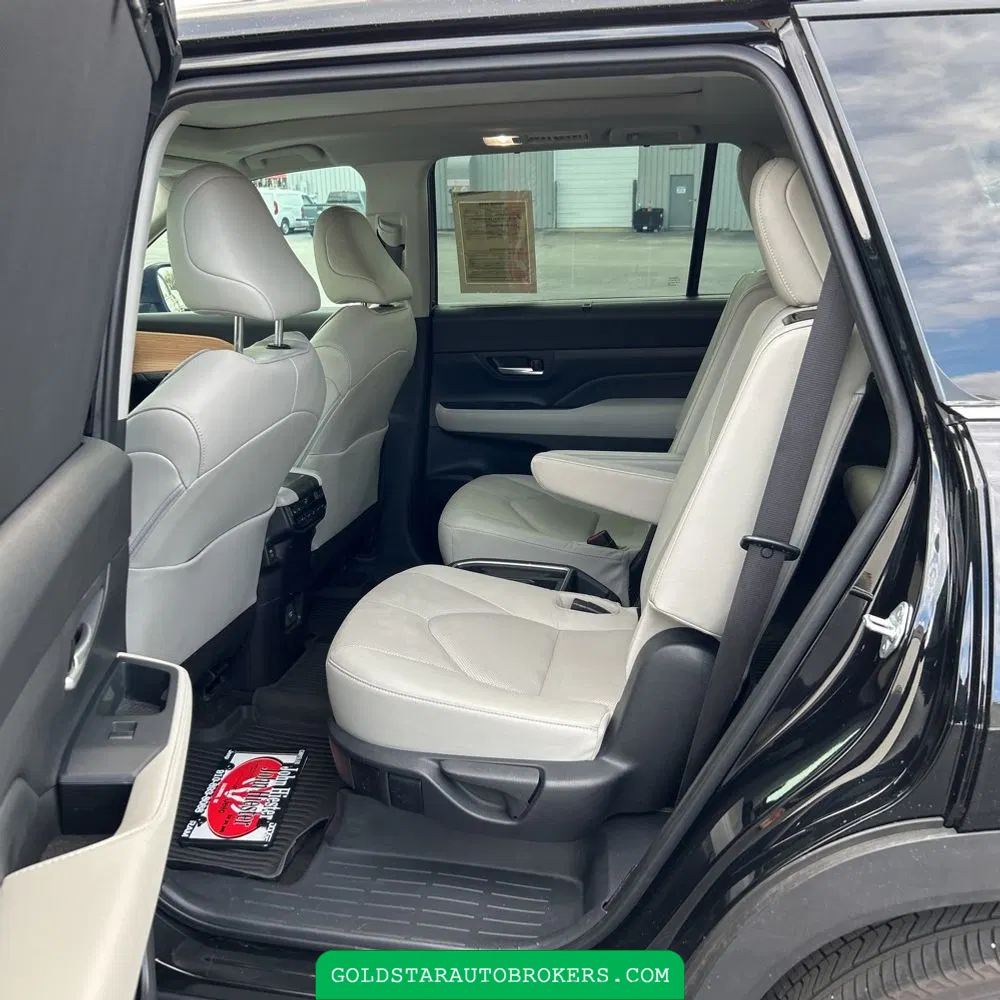 2024 Toyota Grand Highlander Platinum