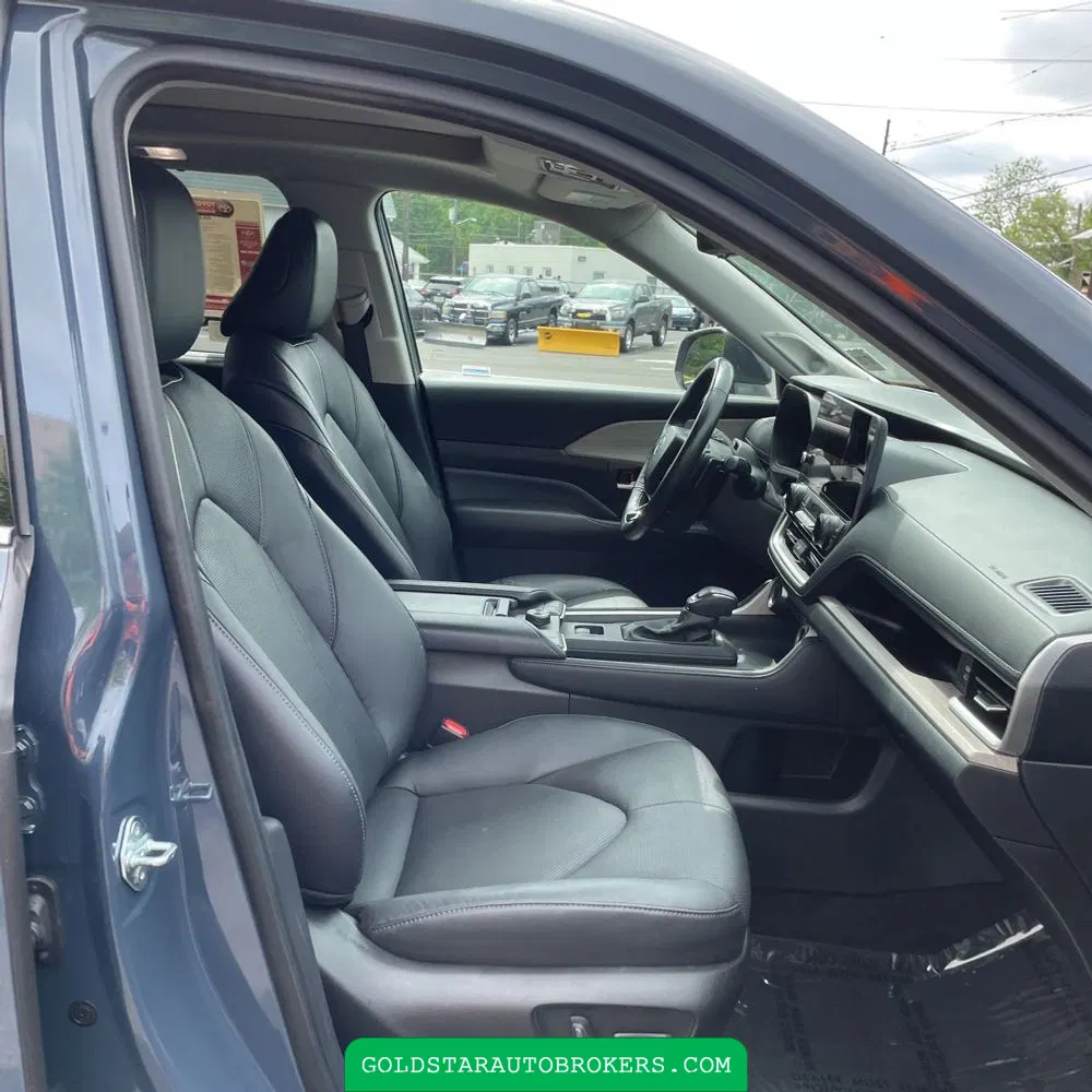 2024 Toyota Grand Highlander Platinum
