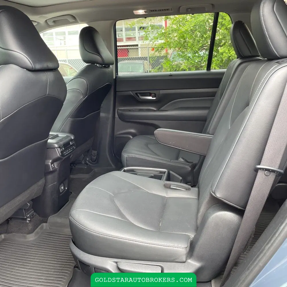 2024 Toyota Grand Highlander Platinum