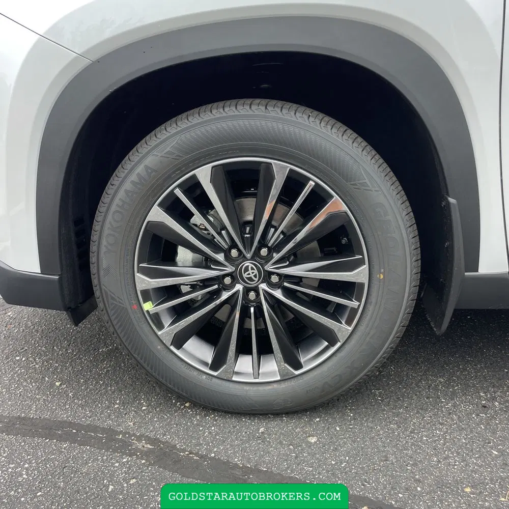 2025 Toyota Grand Highlander Hybrid MAX Platinum