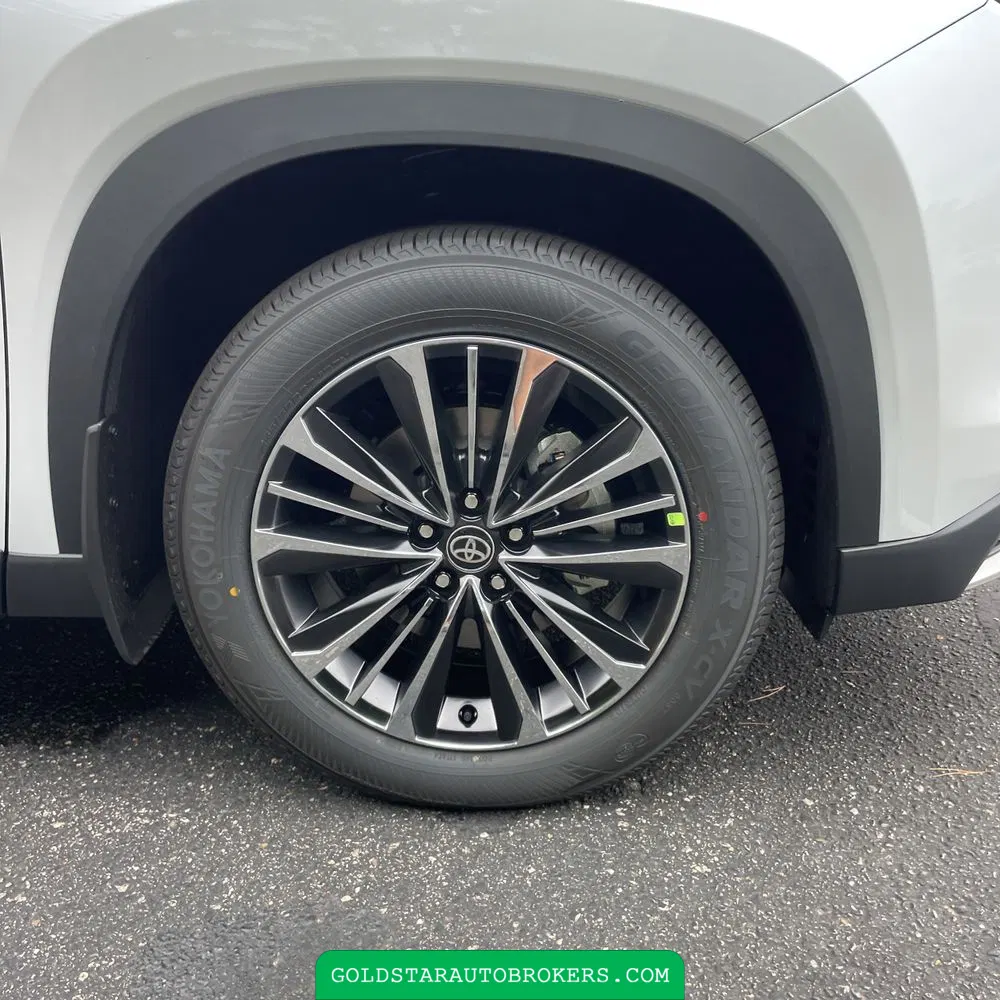 2025 Toyota Grand Highlander Hybrid MAX Platinum