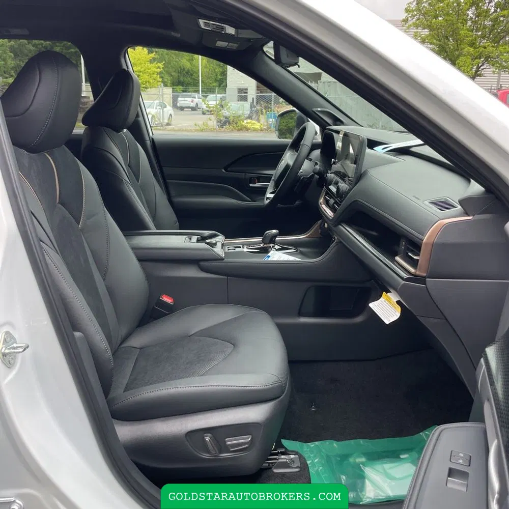 2025 Toyota Grand Highlander Hybrid MAX Platinum
