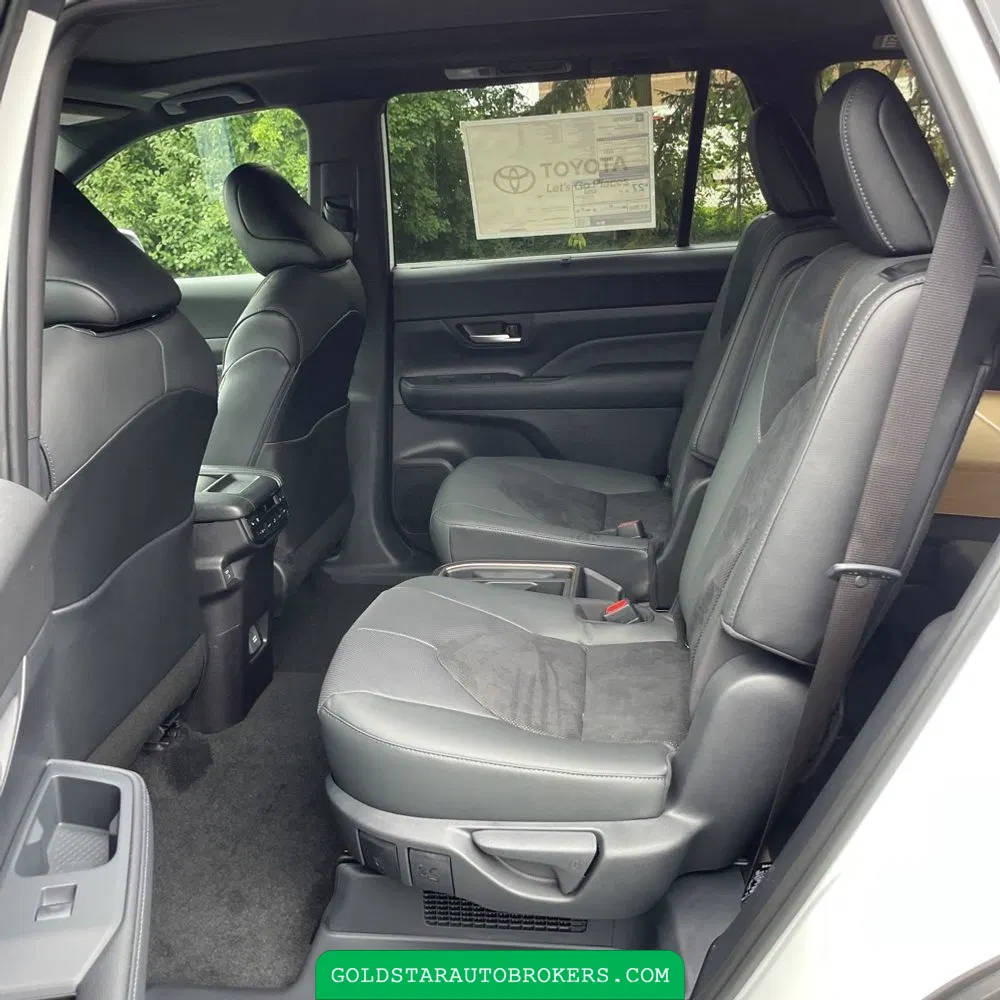 2025 Toyota Grand Highlander Hybrid MAX Platinum