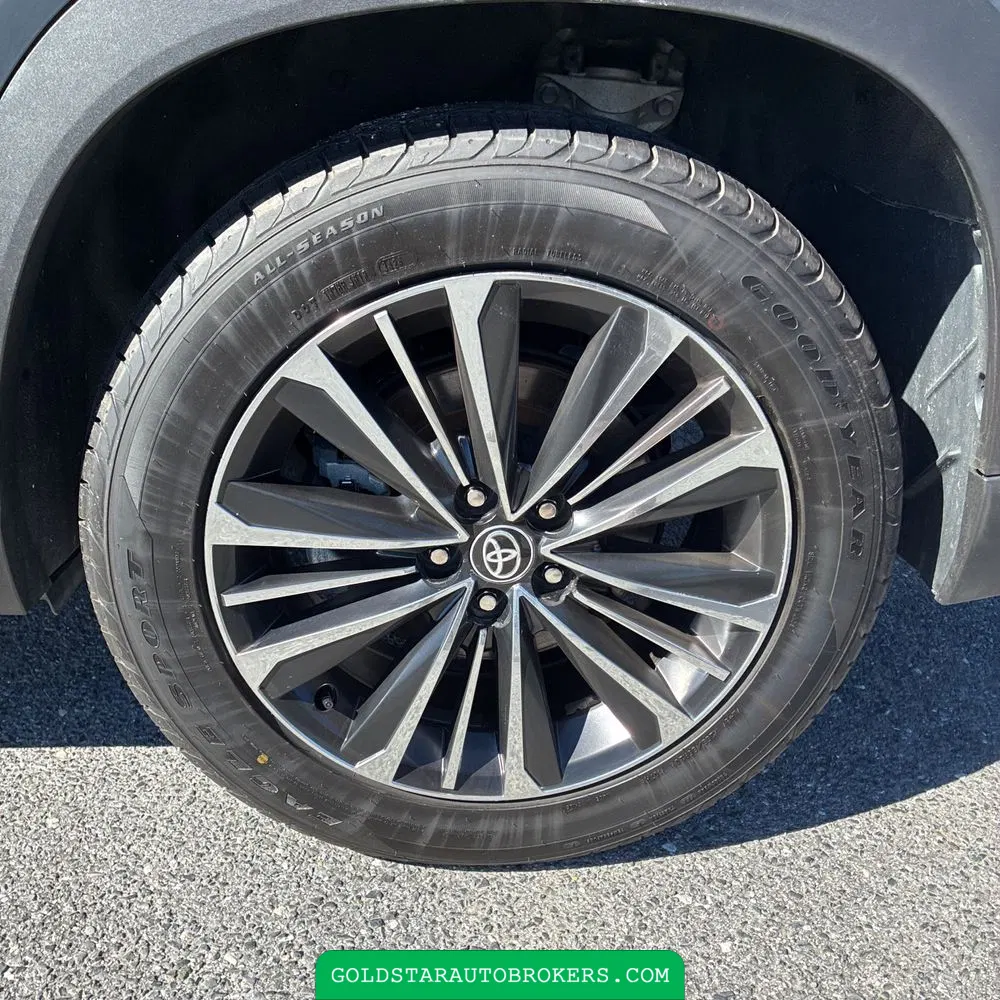 2024 Toyota Grand Highlander Hybrid MAX Platinum