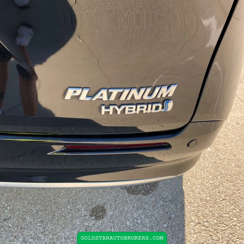 2023 Toyota Sienna Platinum 7-Passenger