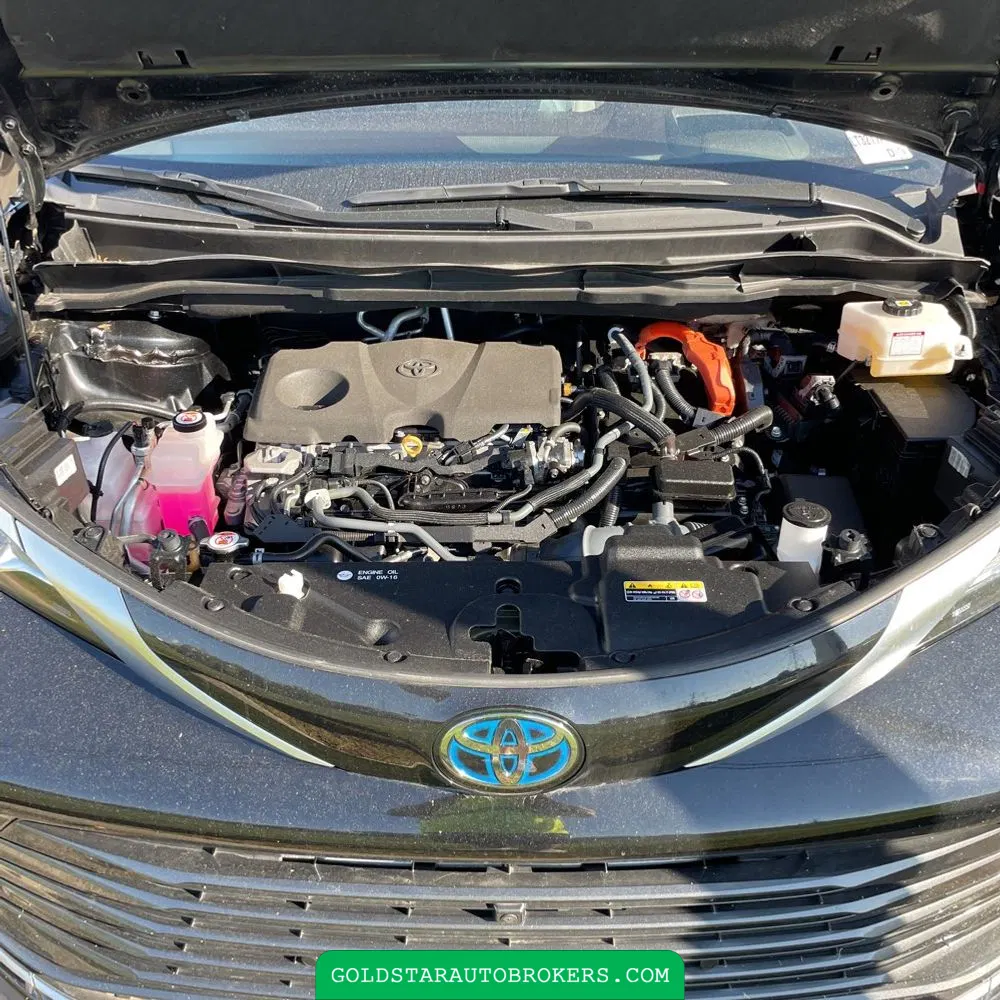 2023 Toyota Sienna Platinum 7-Passenger