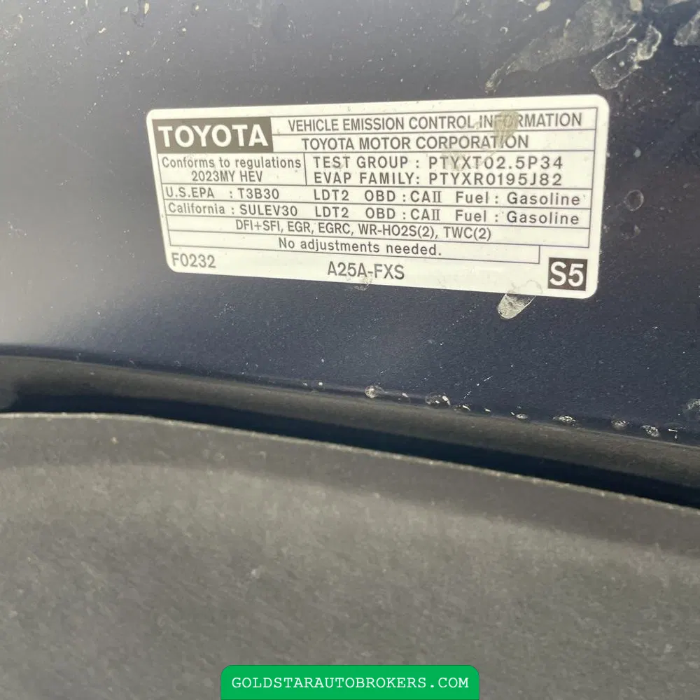 2023 Toyota Sienna XLE 8-Passenger