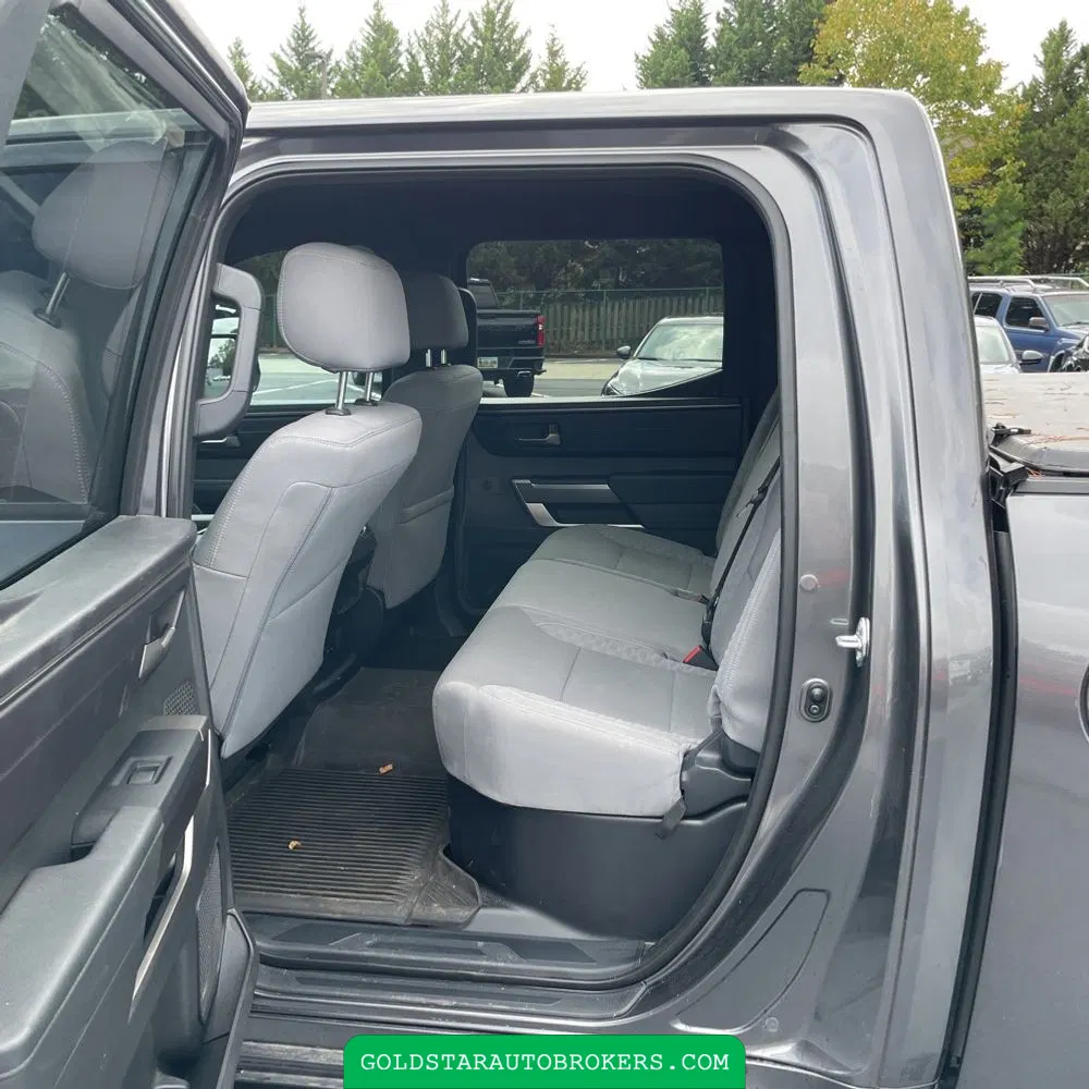 2025 Toyota Tundra SR5