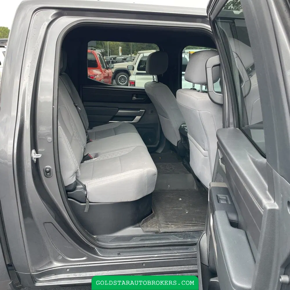 2025 Toyota Tundra SR5
