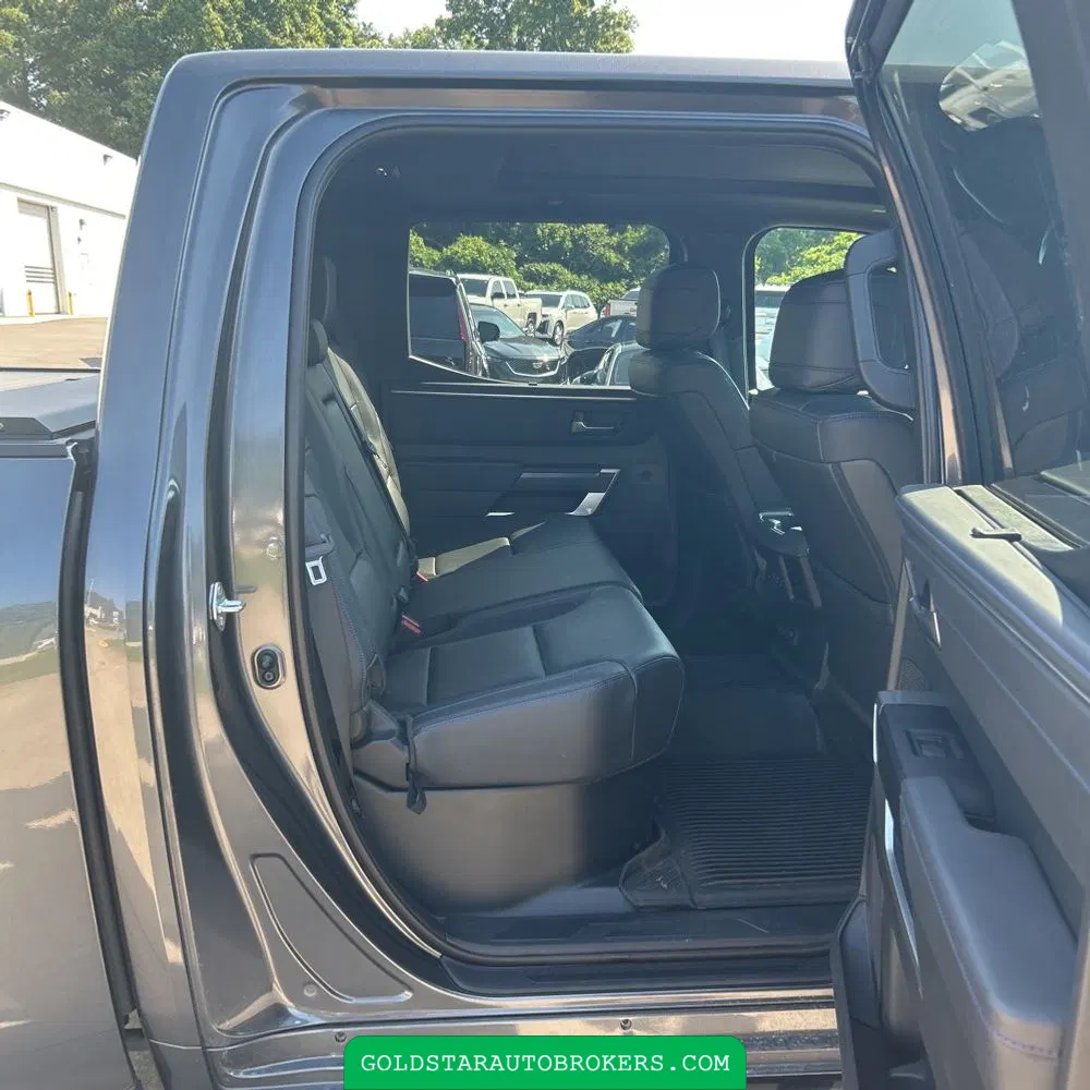 2024 Toyota Tundra Platinum