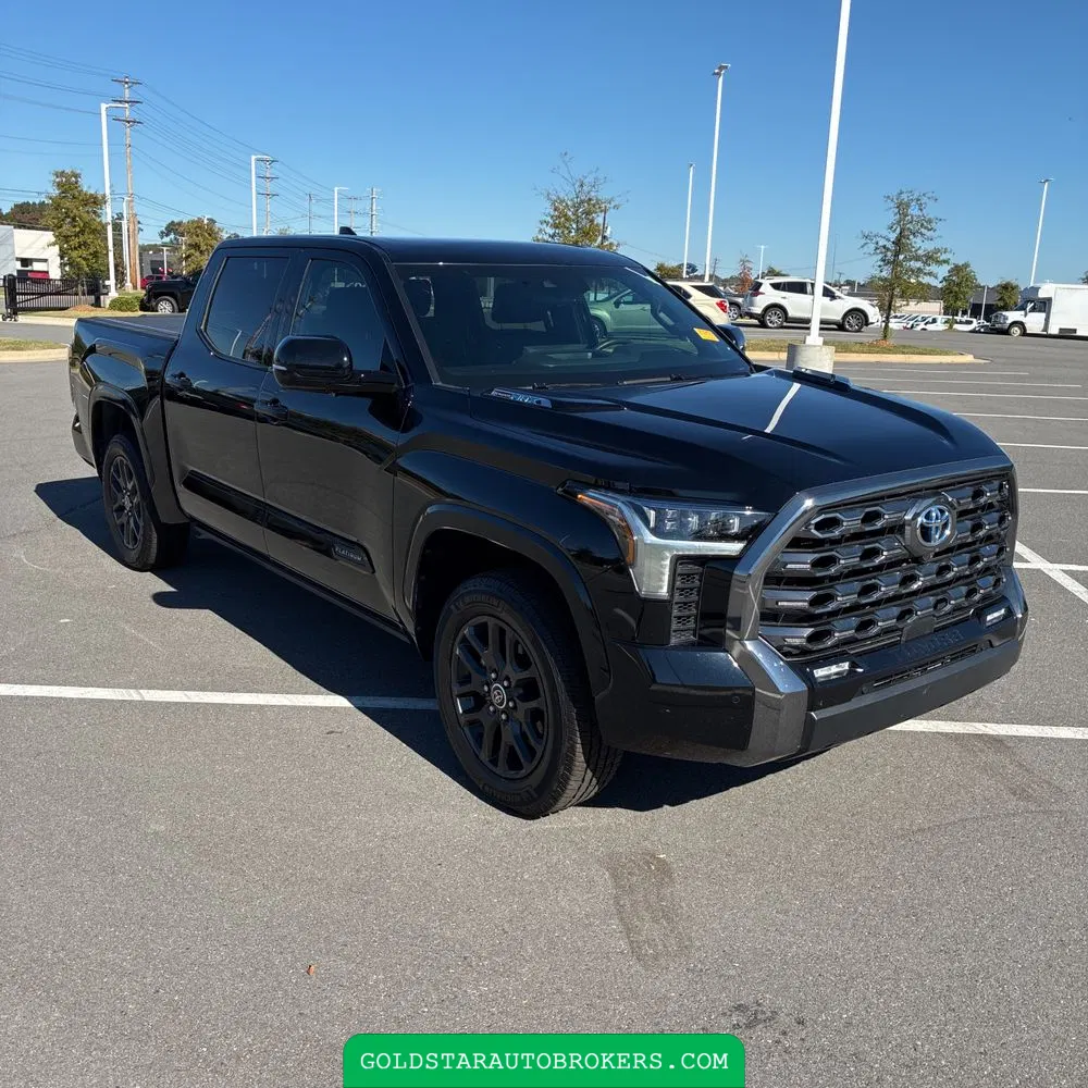 2023 Toyota Tundra Platinum HV