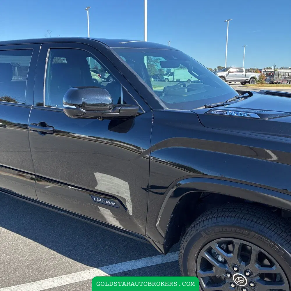 2023 Toyota Tundra Platinum HV
