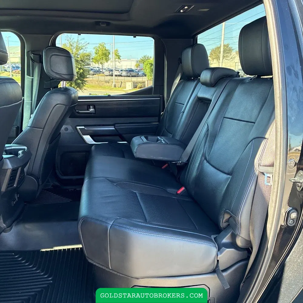 2023 Toyota Tundra Platinum HV