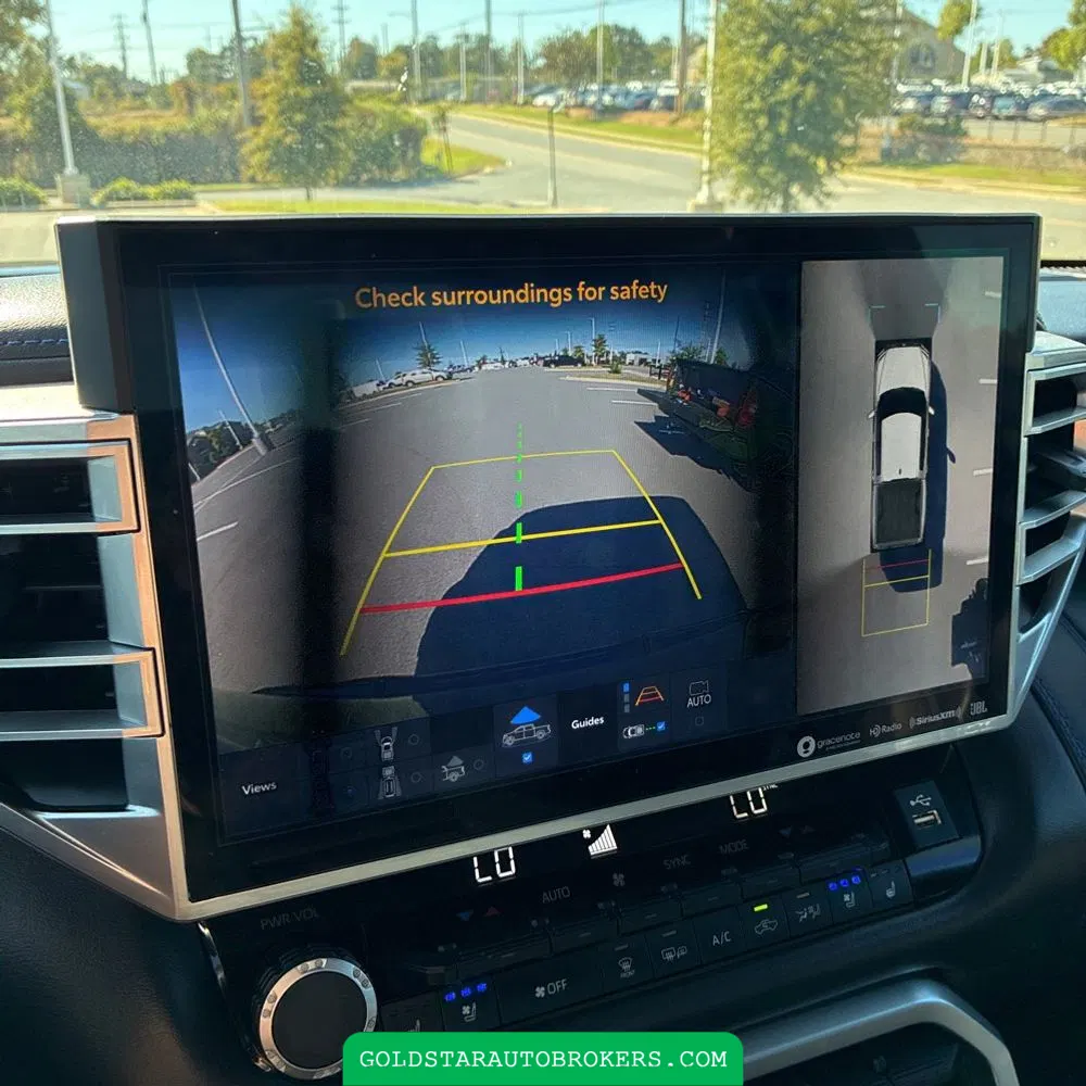 2023 Toyota Tundra Platinum HV