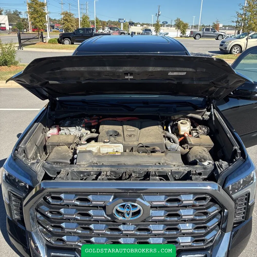 2023 Toyota Tundra Platinum HV
