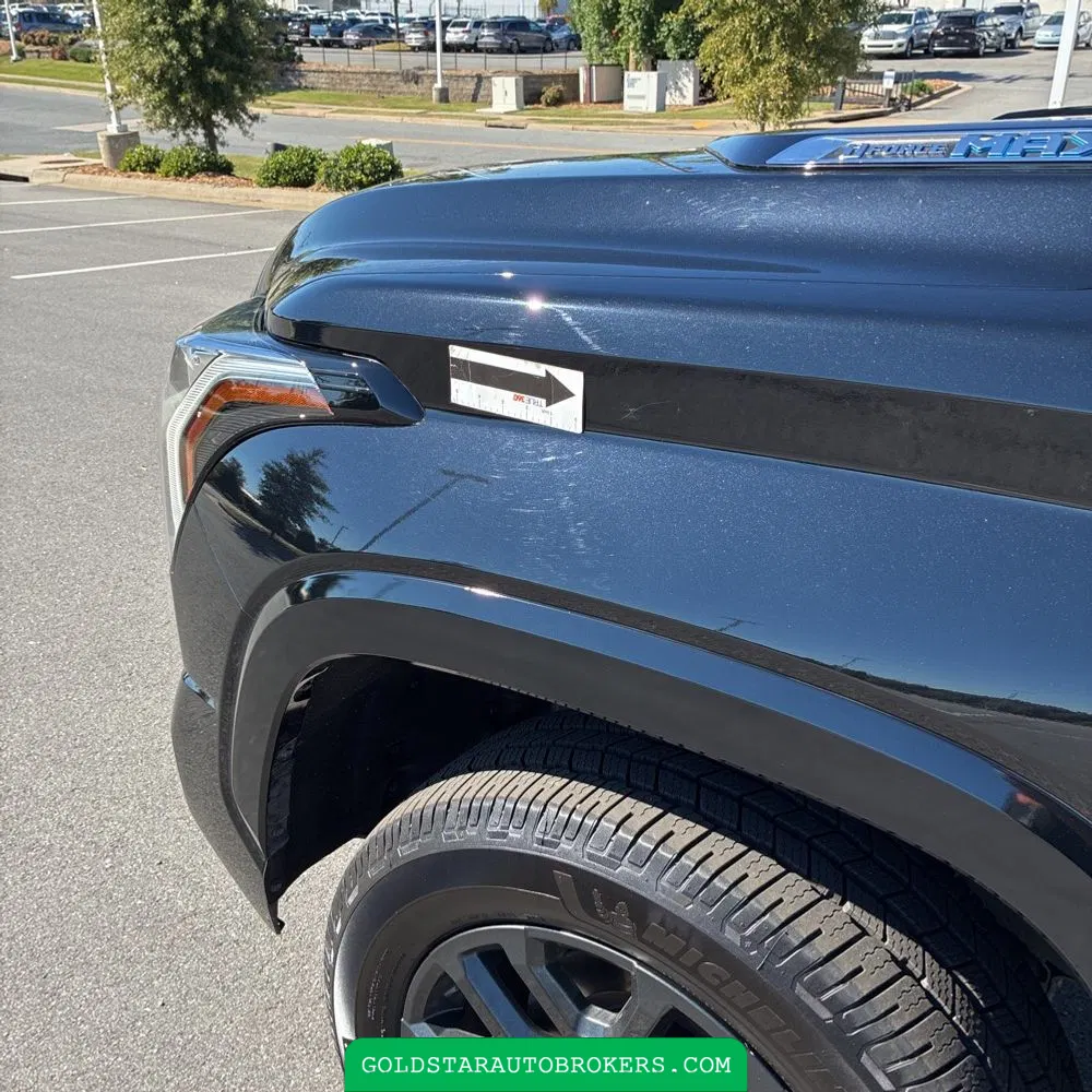 2023 Toyota Tundra Platinum HV