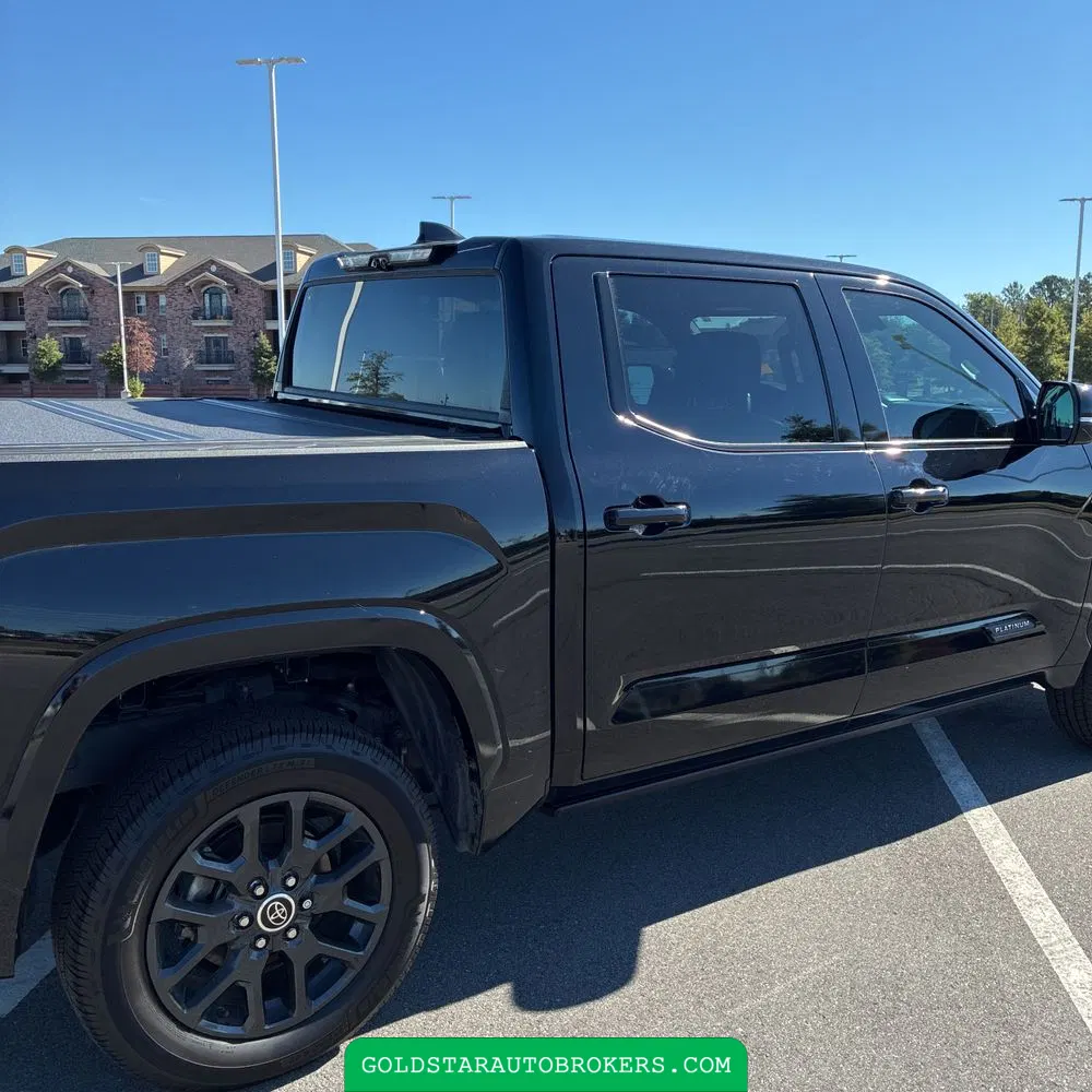 2023 Toyota Tundra Platinum HV