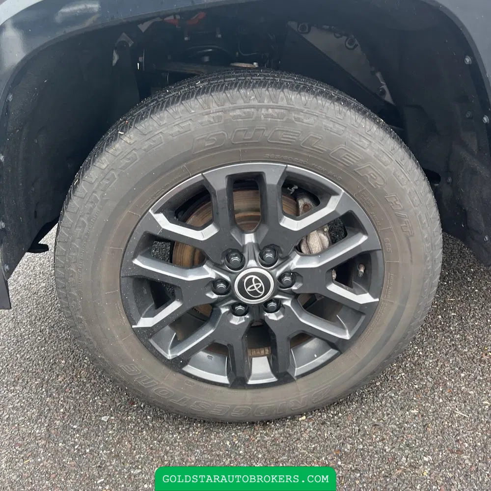 2024 Toyota Tundra Platinum HV