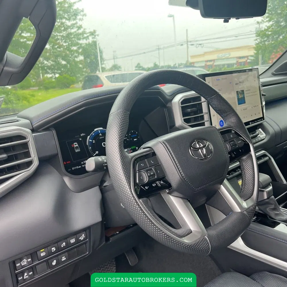 2024 Toyota Tundra Platinum HV