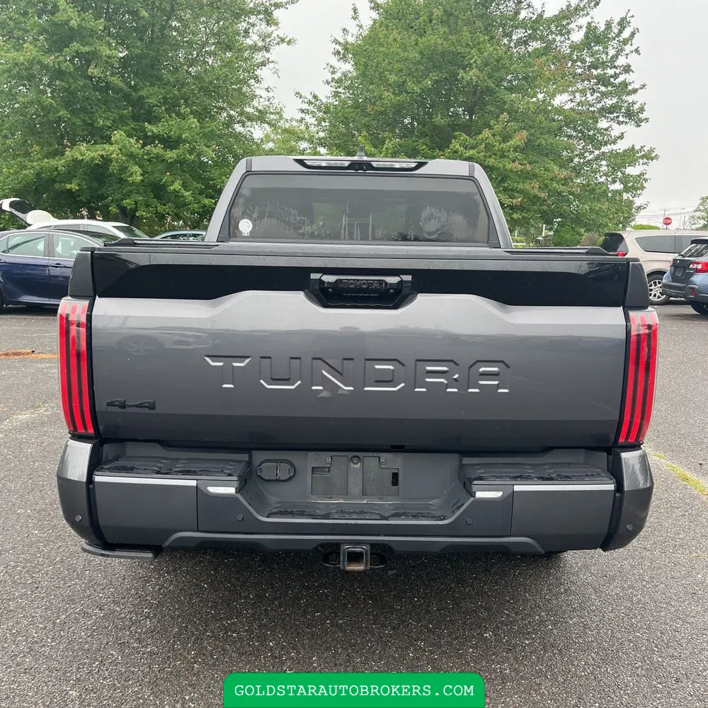 2024 Toyota Tundra Platinum HV