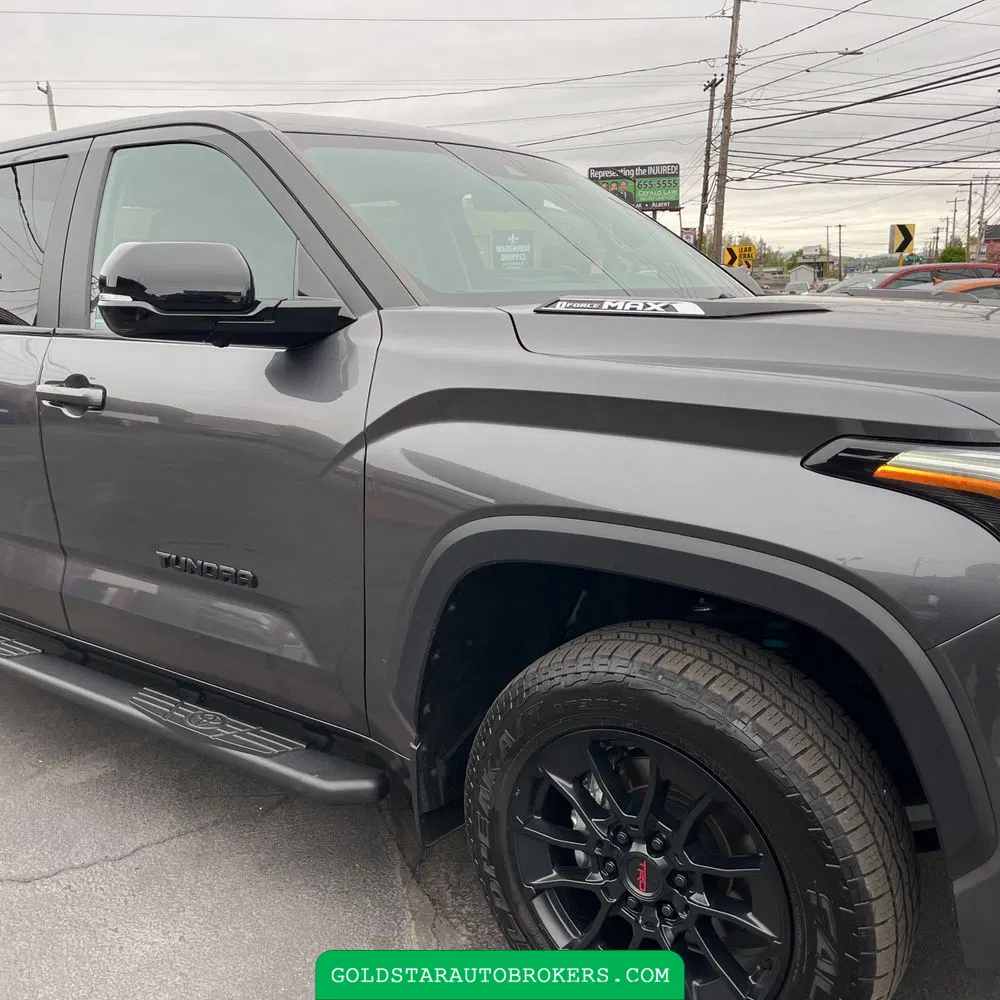 2024 Toyota Tundra Limited HV