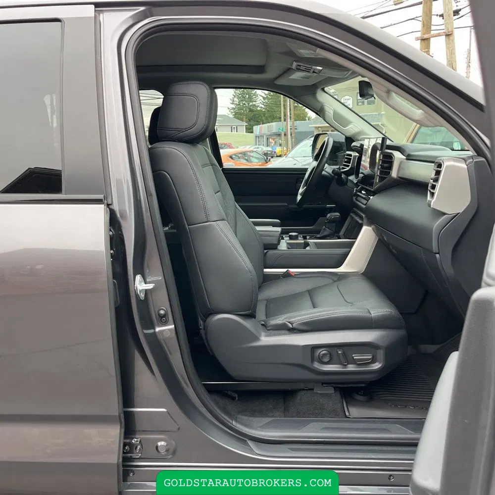 2024 Toyota Tundra Limited HV