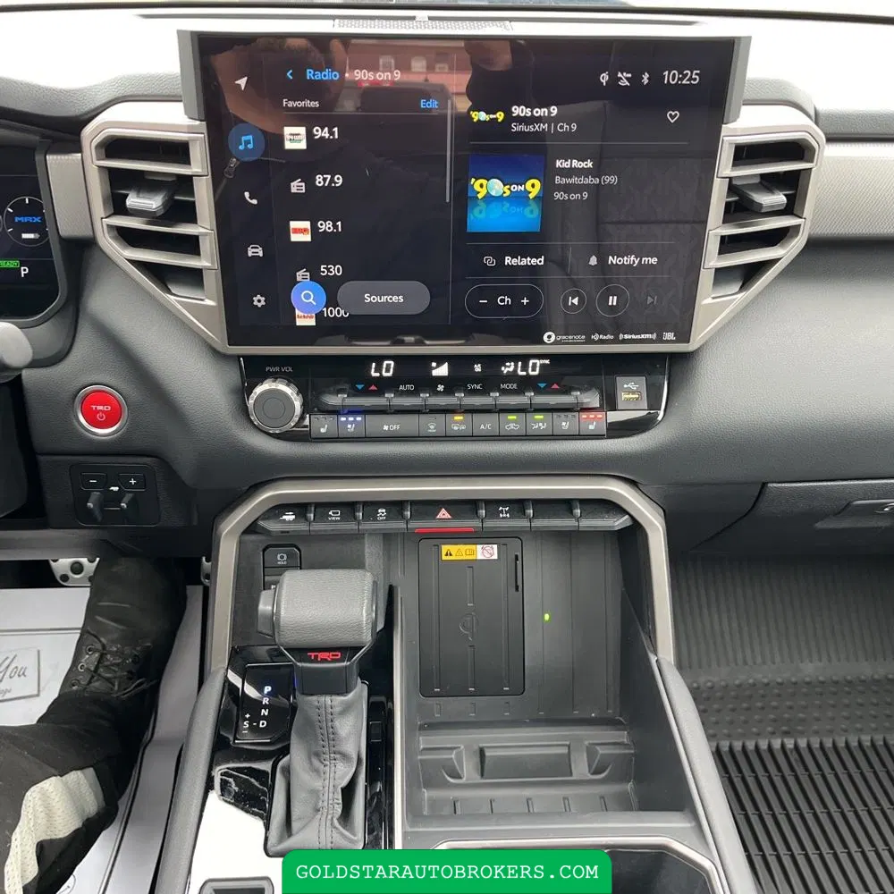 2024 Toyota Tundra Limited HV