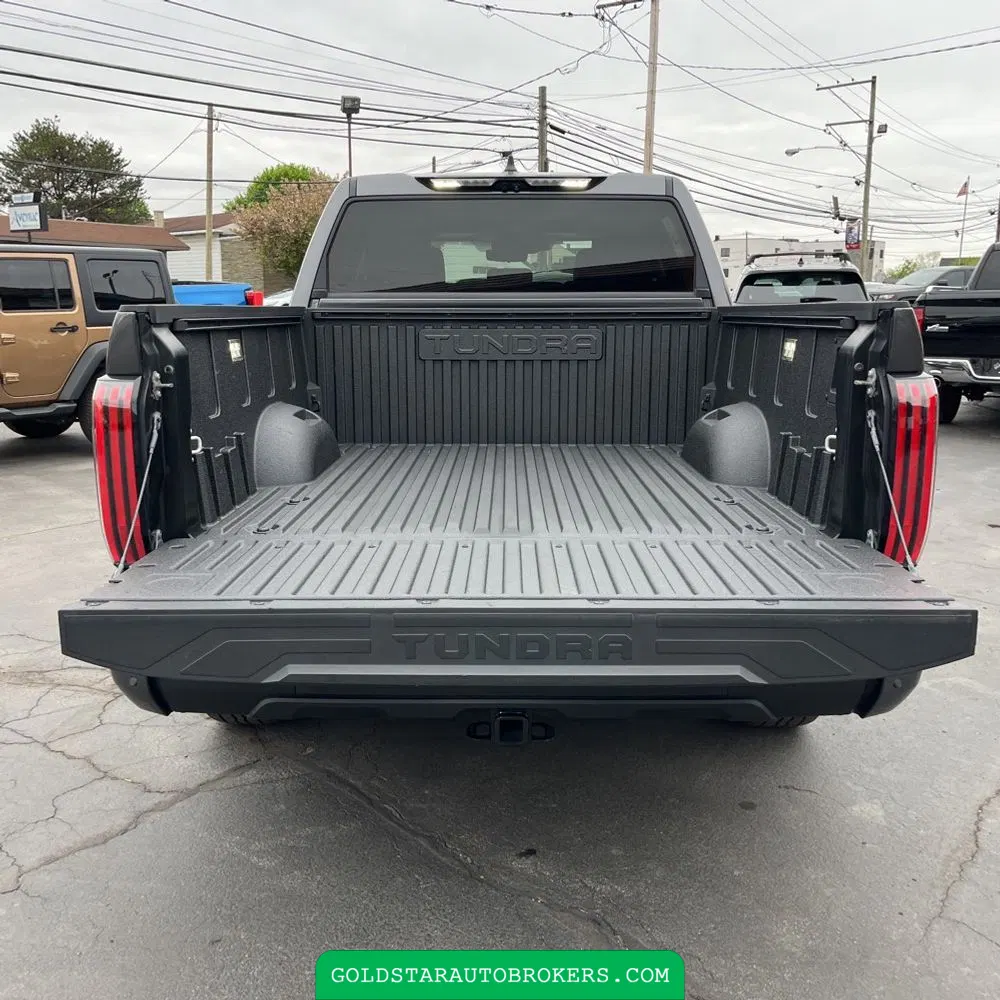 2024 Toyota Tundra Limited HV