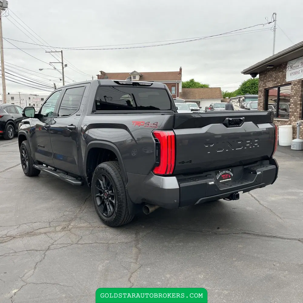 2024 Toyota Tundra Limited HV