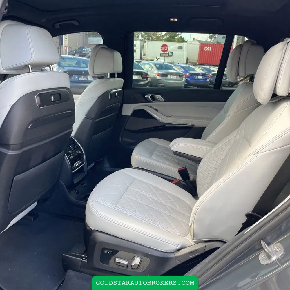 2023 BMW X7 XDrive40i