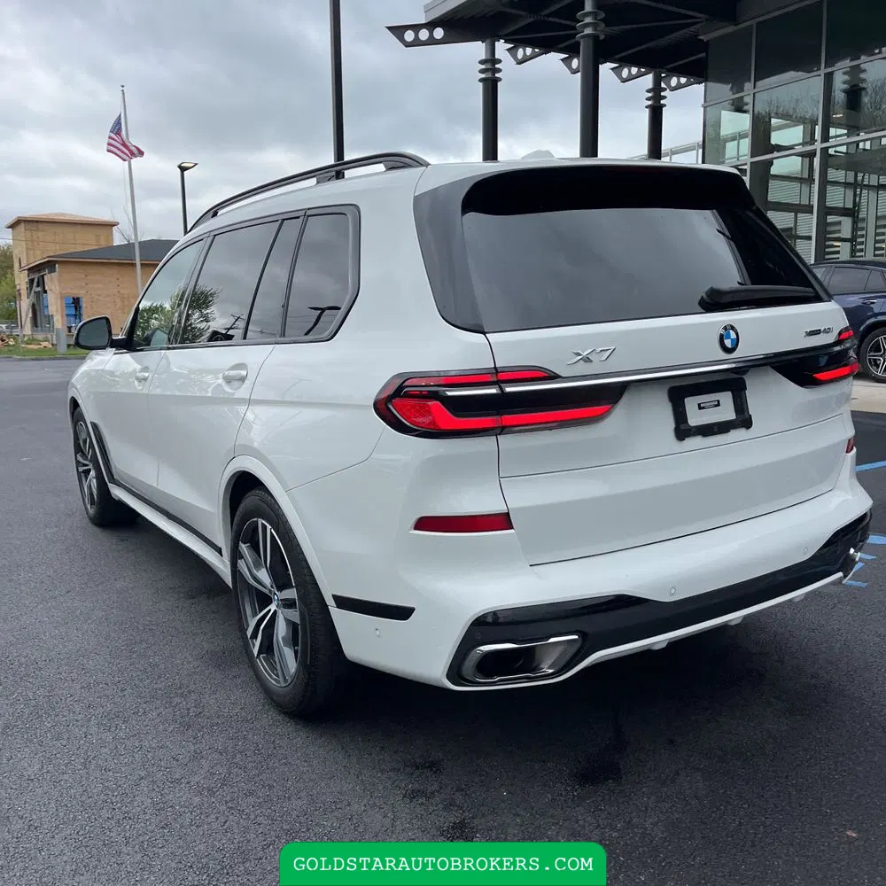 2024 BMW X7 xDrive40i