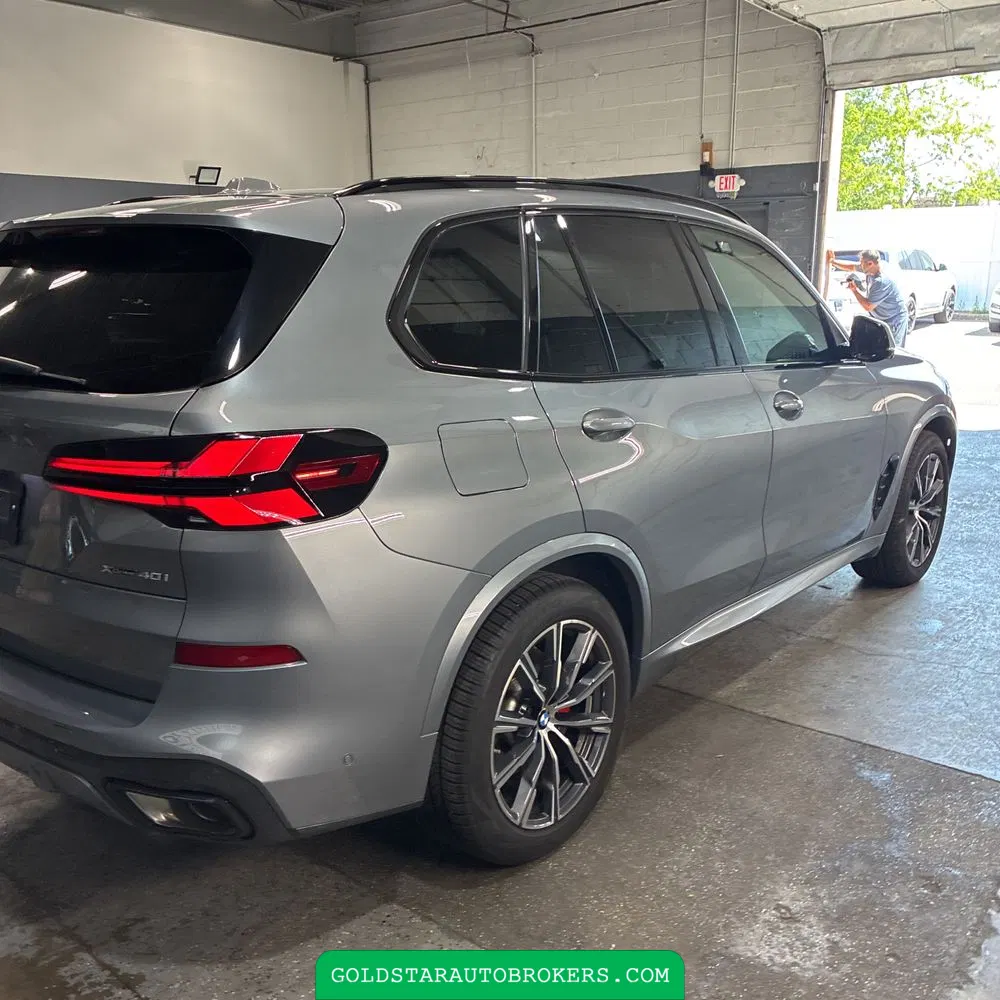 2025 BMW X5 xDrive40i