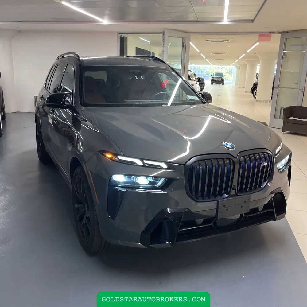 2025 BMW X7 M60i