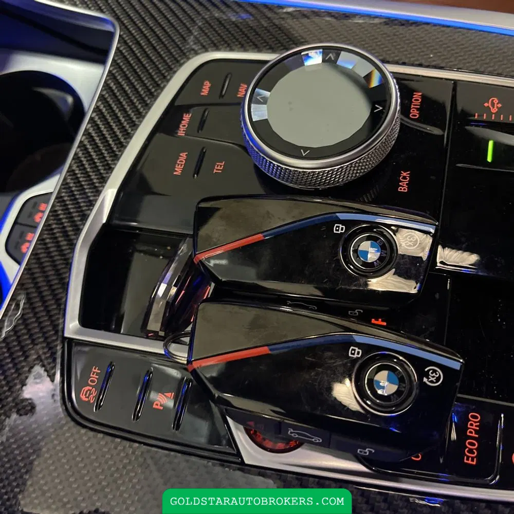 2025 BMW X7 M60i