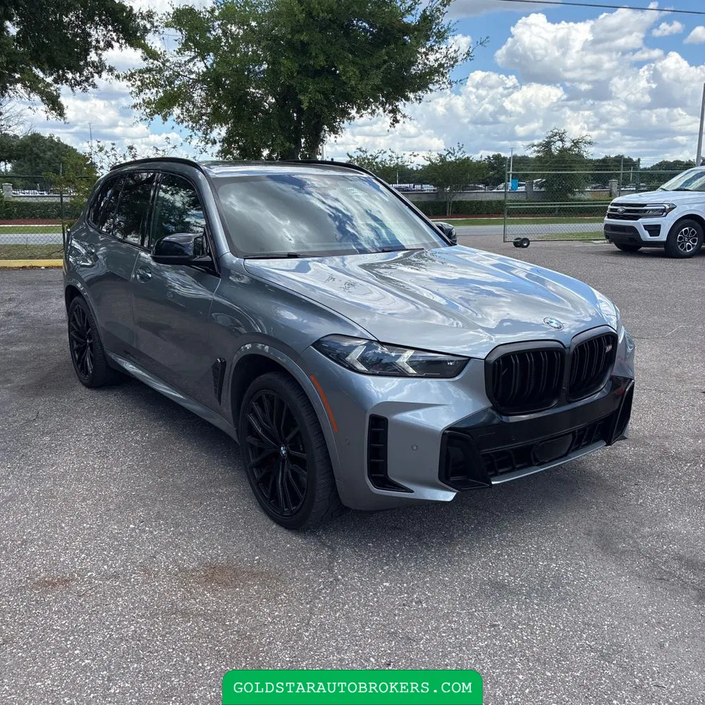 2024 BMW X5 M60i