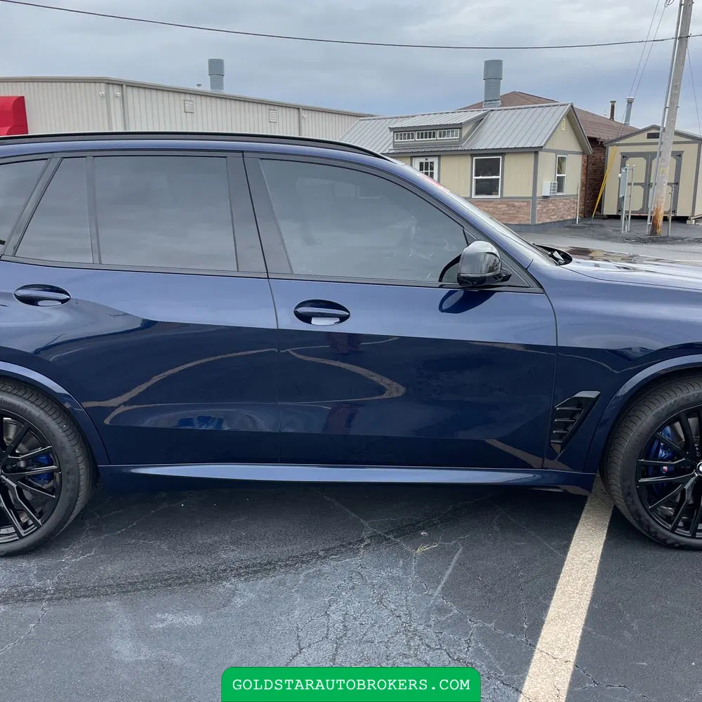 2024 BMW X5 M60i