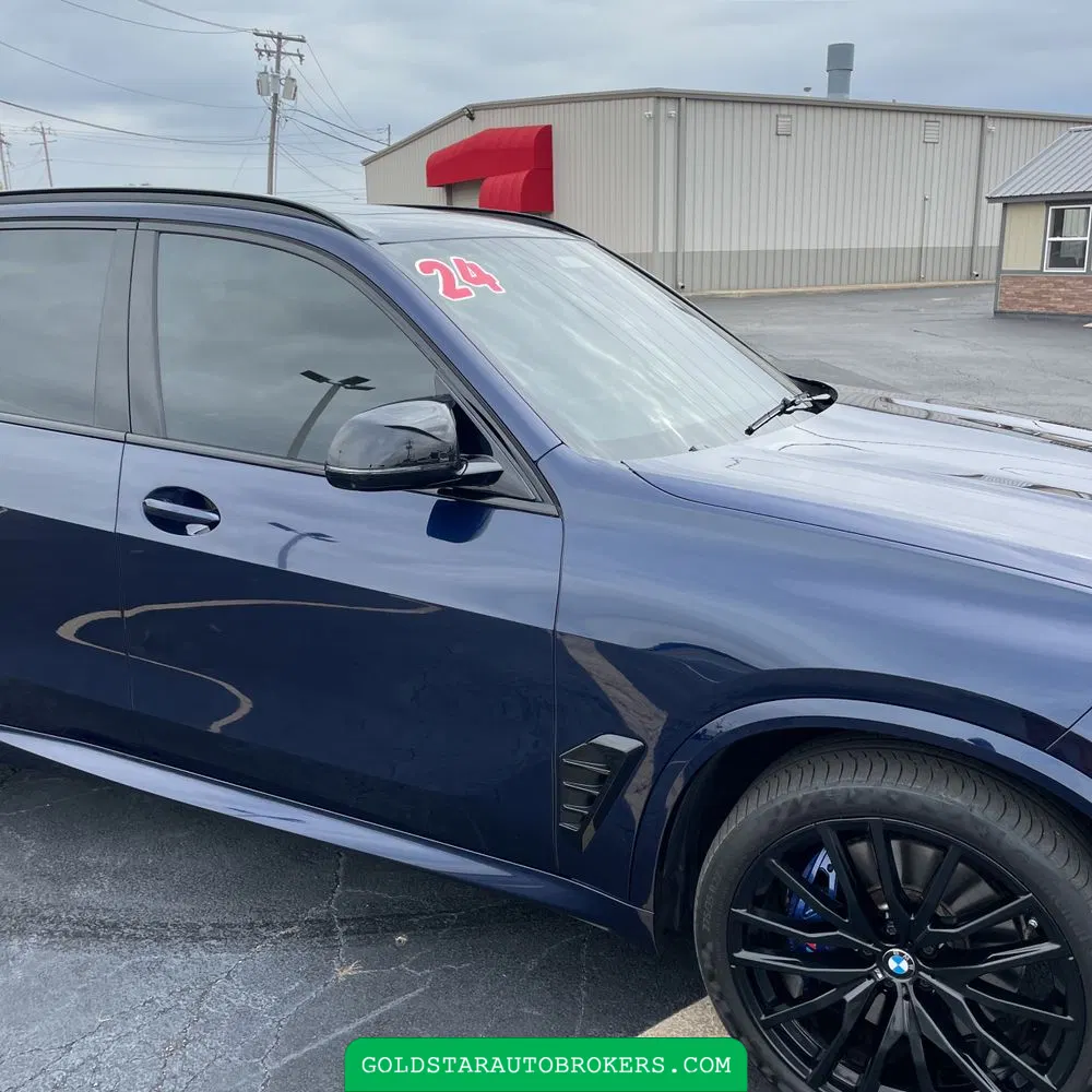 2024 BMW X5 M60i