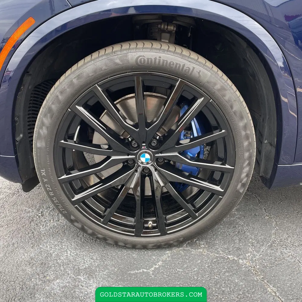 2024 BMW X5 M60i