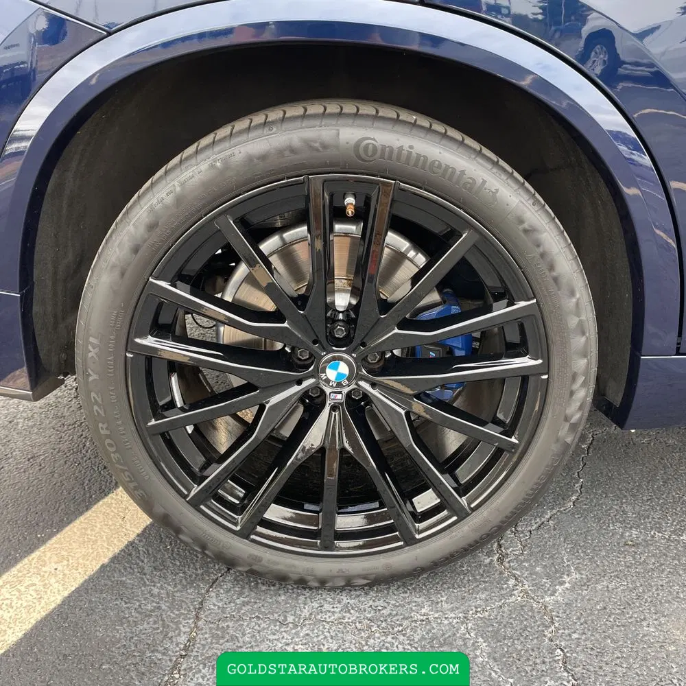 2024 BMW X5 M60i