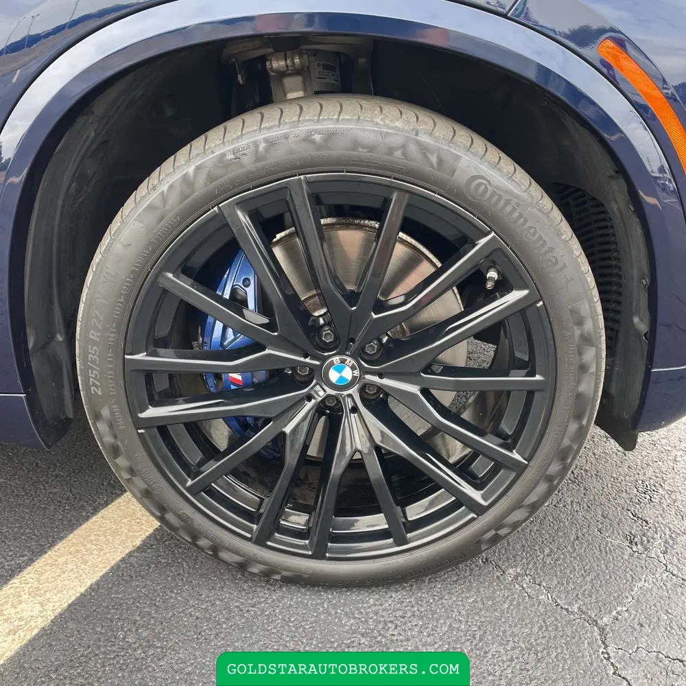 2024 BMW X5 M60i
