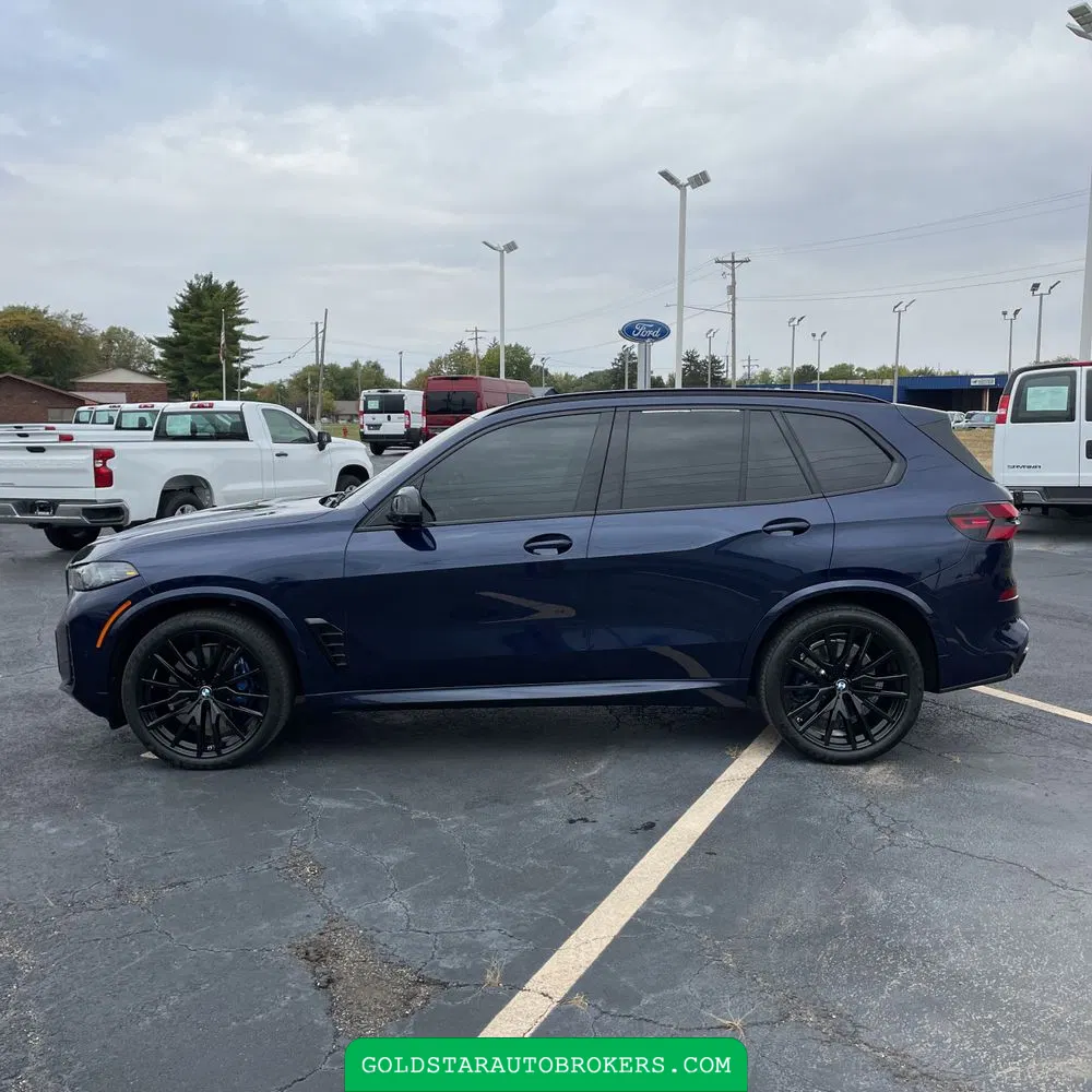 2024 BMW X5 M60i
