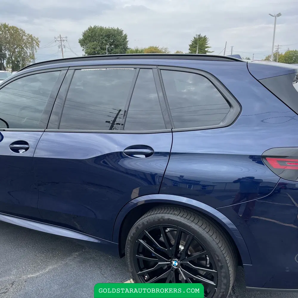2024 BMW X5 M60i