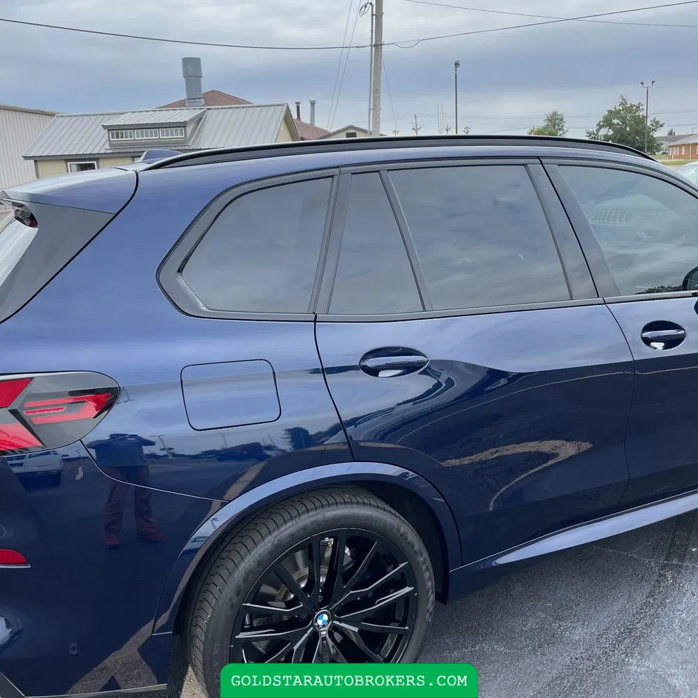 2024 BMW X5 M60i