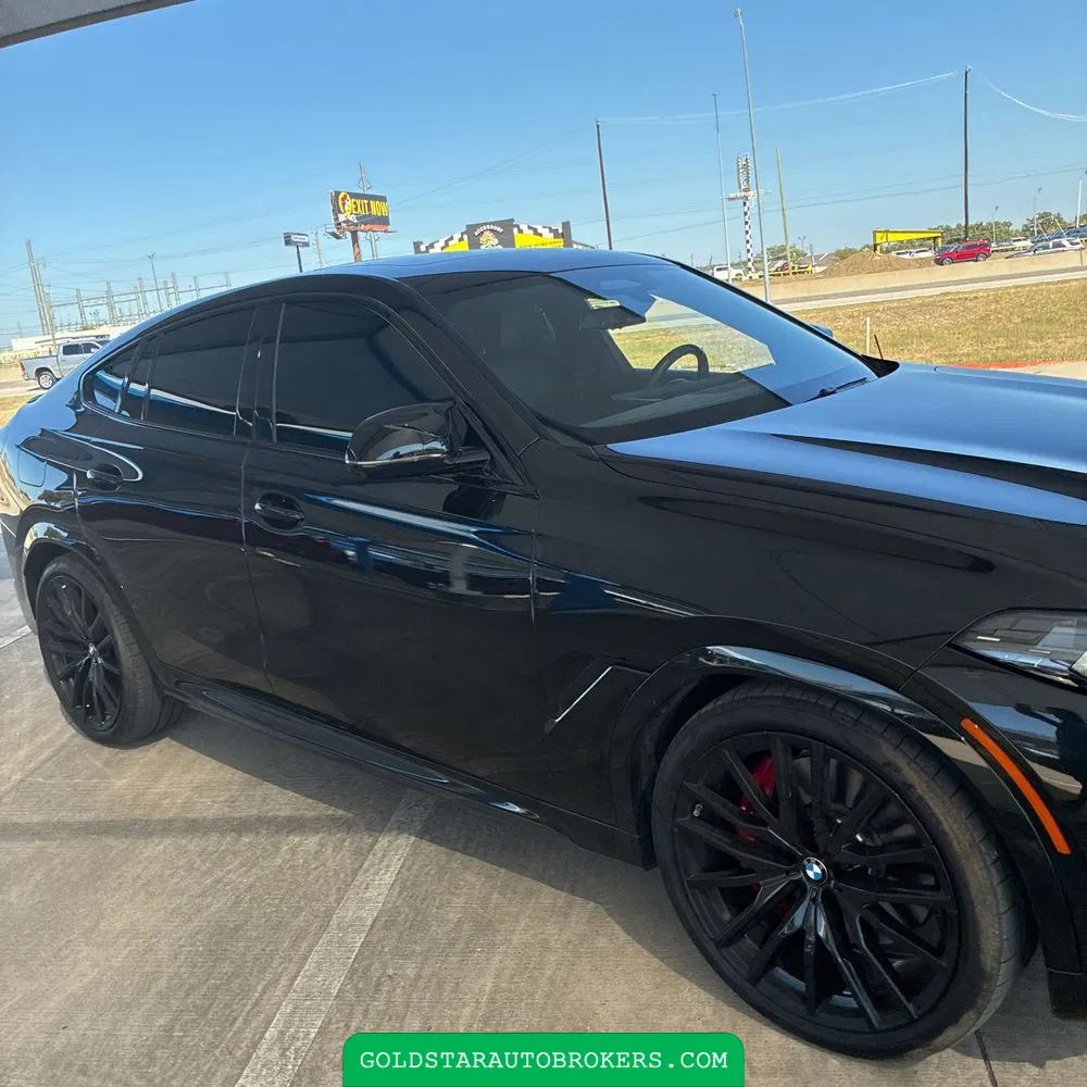 2025 BMW X6 M60i xDrive